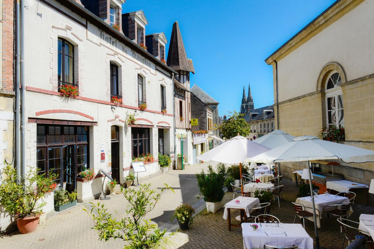 Logis Hotel Et Restaurant Du Dauphin Sées 외부 사진