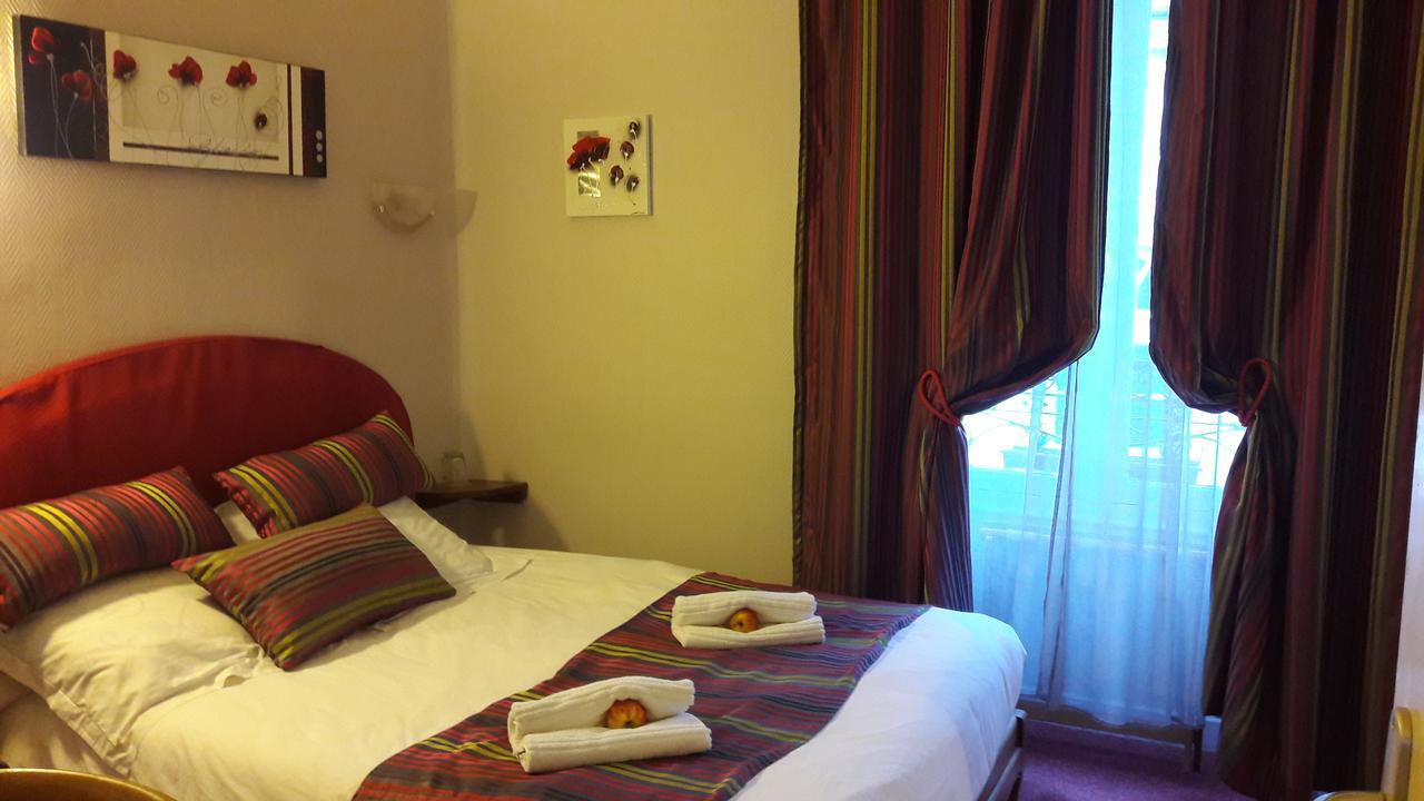 Logis Hotel Et Restaurant Du Dauphin Sées 외부 사진